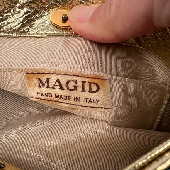 Vintage Magid Gold Leather magnetic closure purse with chain strap - Picture 2 of 7